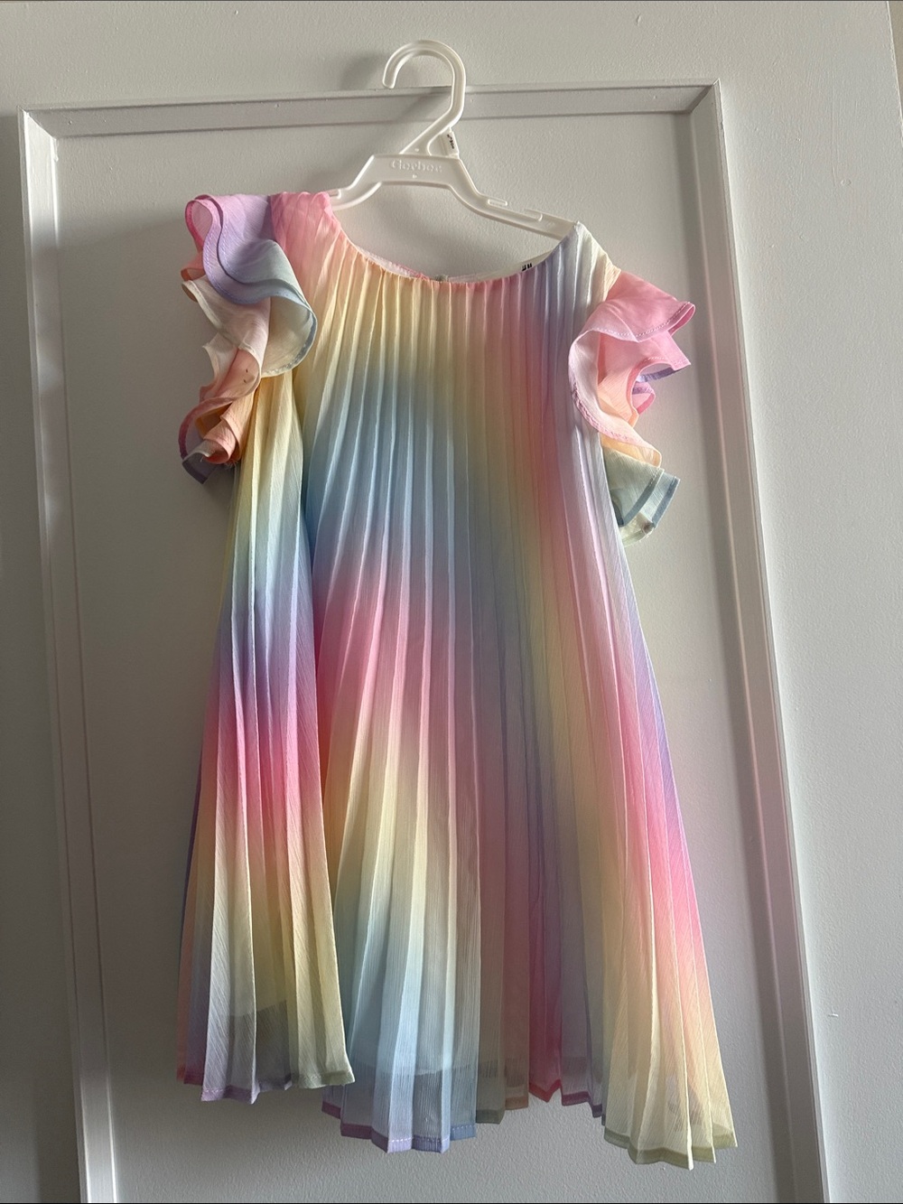 H&M Pastel Rainbow Pleated Dress with Ruffle Sleeves sz 3-4